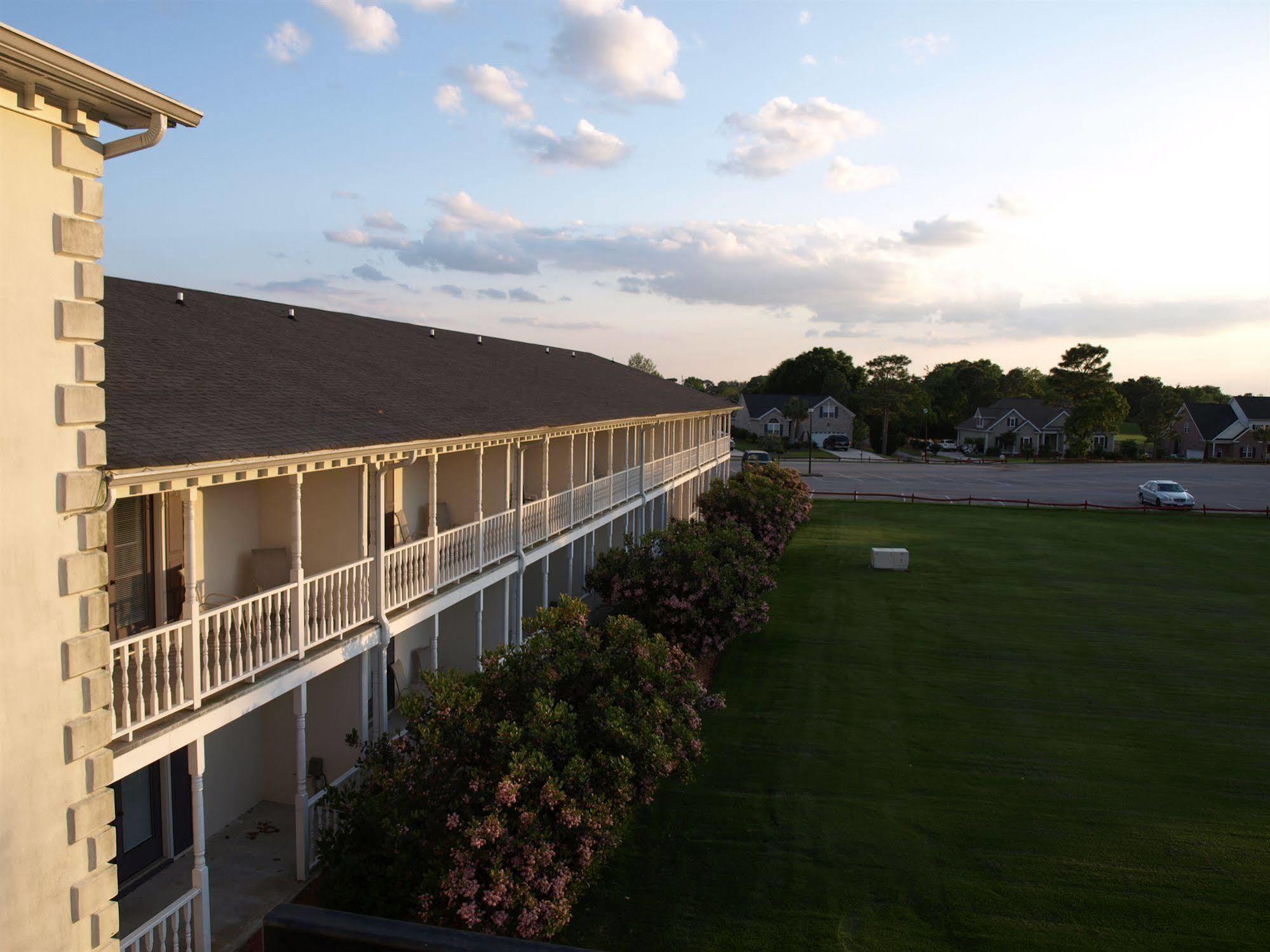 Beau Rivage Golf And Resort Wilmington Exteriör bild